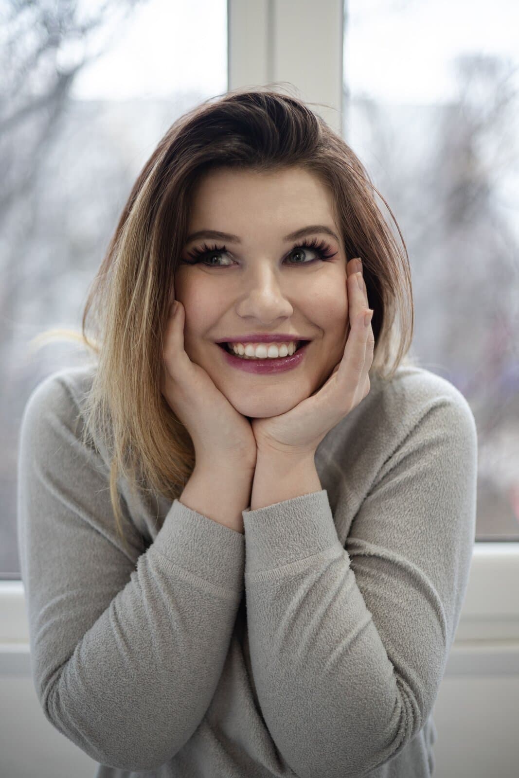 Tina Klein, Physiotherapeutin, freundliches Portrait